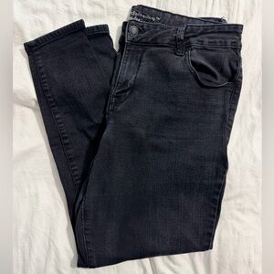 Maurices jeans